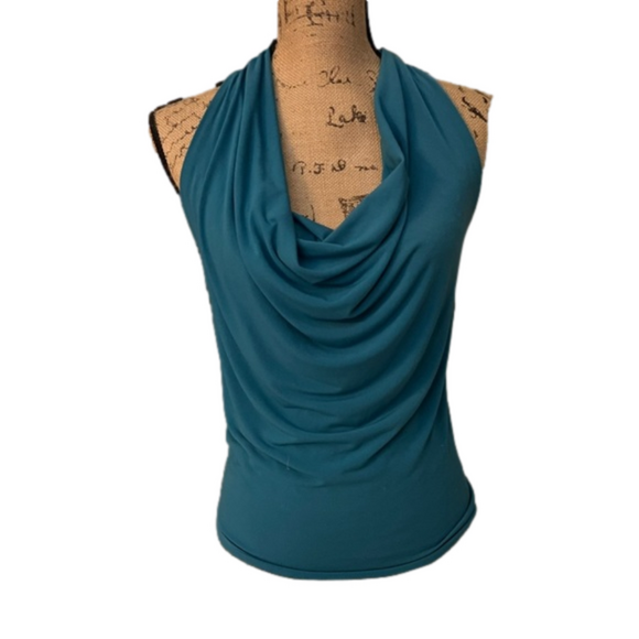 Lia Lee Blue Halter Top w Silver Metal Detail on Back Excellent Condition Size M - Picture 1 of 6